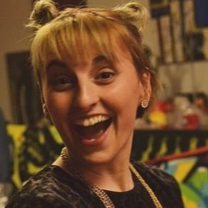 Meet your Posher, Carolyn